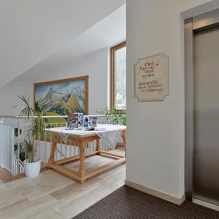 아파트 Haus Der Mitte 메이른호픈