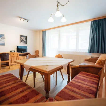 Apartamento Haus Der Mitte